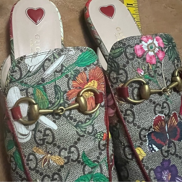 ♥️🩷♥️ Authentic- Gucci Horsebit mules size 37.5 - Picture 12 of 16